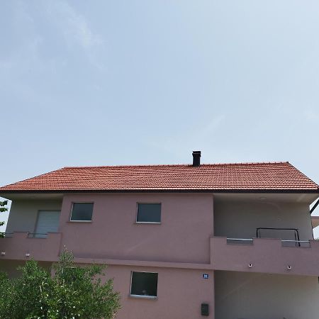 Apartman Hope Zmijavci Exterior foto