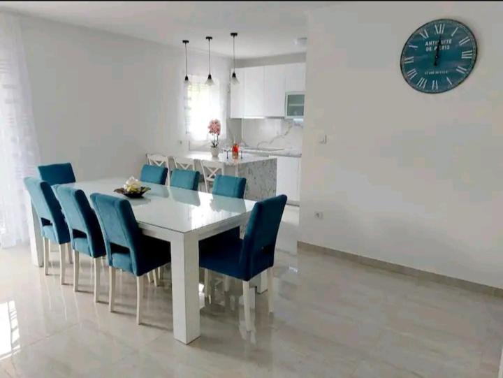 Apartman Hope Zmijavci Exterior foto